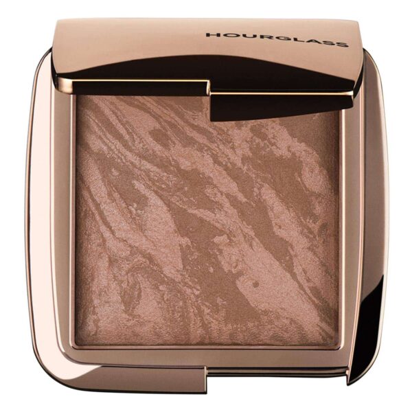 Hourglass Ambient Lighting Bronzer in Luminous Bronze Light. Highlighting Bronzer for a Natural Sun-Kissed Glow. Vegan and Cruelty-Free.