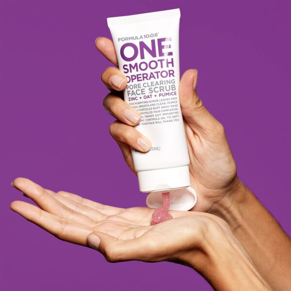 FORMULA 10.0.6 - One Smooth Operator Pore Clearing Face Scrub 3.4 fl oz - Image 6
