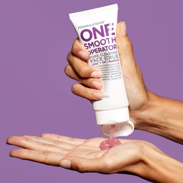 FORMULA 10.0.6 - One Smooth Operator Pore Clearing Face Scrub 3.4 fl oz - Image 4