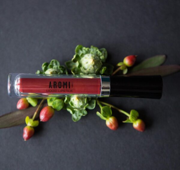Aromi True Maroon Matte Liquid Lipstick | Dark Red Lip Color with Warm Undertones, Bordeaux Lipstick, Vegan, Cruelty-free, Long-wear, Waterproof (Rich - Image 7