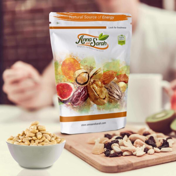 Anna and Sarah Raw Cashews in Resealable Bag 3 Lbs - Image 3