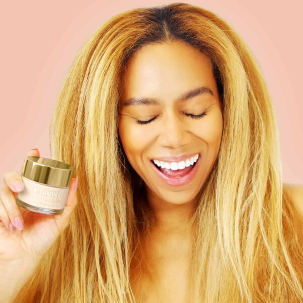 Noche Y Dia Vitamin C Face Cream - Anti Aging Moisturizer with Ascorbic Acid - Hydrating Lotion for Wrinkles, Fine Lines, and Even Skin Tone - Boost C - Image 7