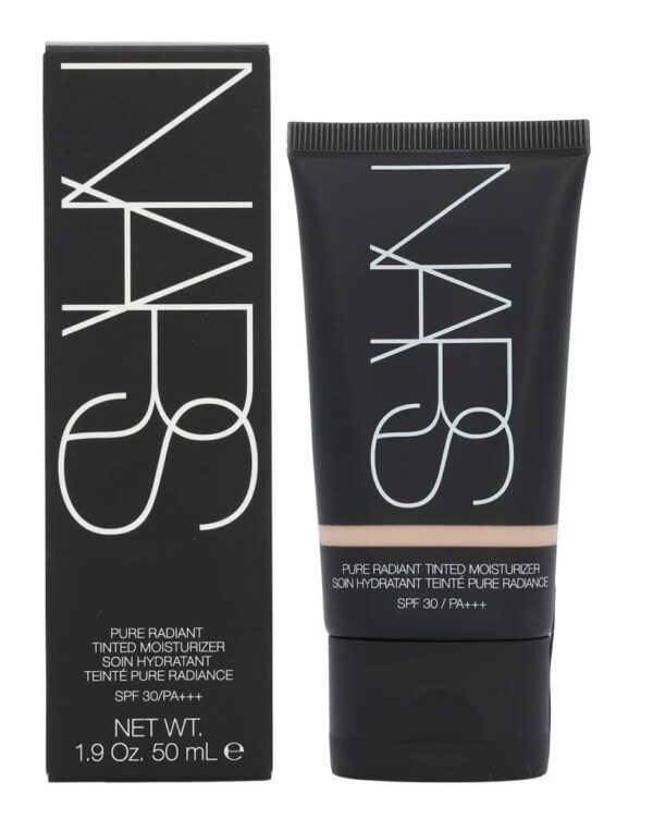 NARS Pure Radiant Tinted Moisturizer SPF 30, No. 03 Greenland/Light, 1.9 Ounce, I0081568 - Image 4