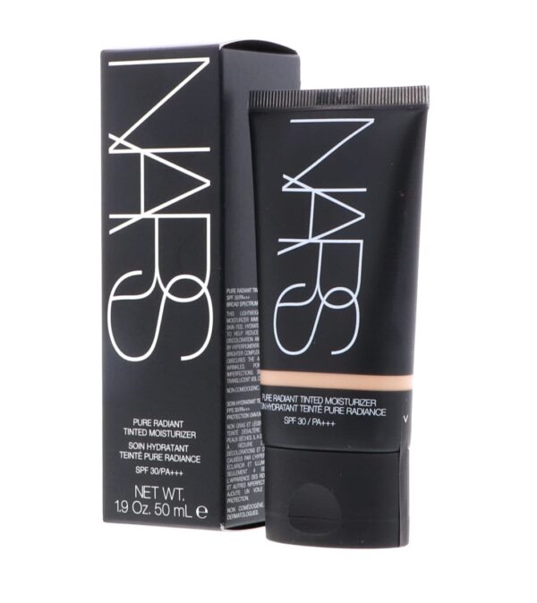 NARS Pure Radiant Tinted Moisturizer SPF 30, No. 01 St. Moritz/Medium, 1.9 Ounce (I0081566) - Image 4