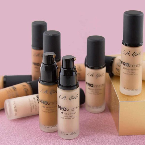 L.A. Girl Cosmetics LA PRO.mattte HD.highdefinition long wear matte foundation, GLM671 Ivory, 1 Fl. Oz - Image 5