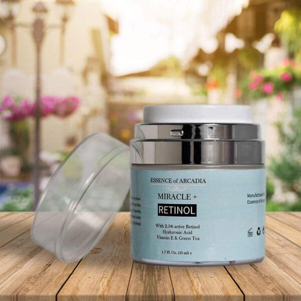Essence of Arcadia Retinol Moisturizer Cream 2.5% for Face & Eye Area - Anti-Aging Formula with Hyaluronic Acid, Vitamin E, Green Tea - 1.7 Fl Oz - Image 5