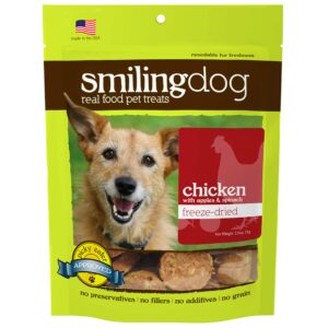 Herbsmith Smiling Dog Treats ? Freeze Dried Raw Chicken, Apples & Spinach ? 2.5 Ounce - Image 1